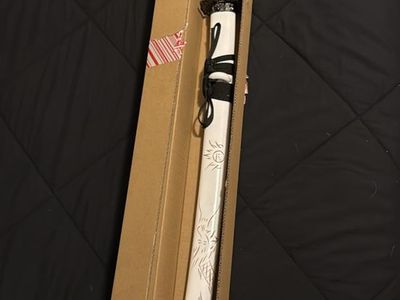 White katana