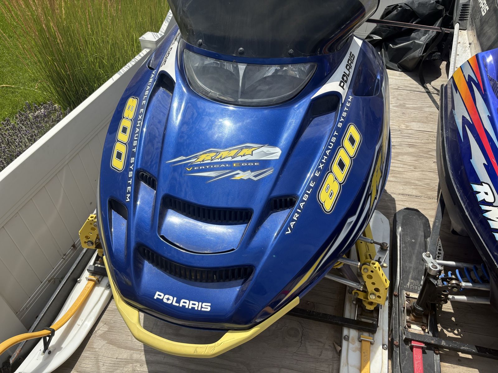 RMK Vertical Edge 800, RMK Indy 700, trailer