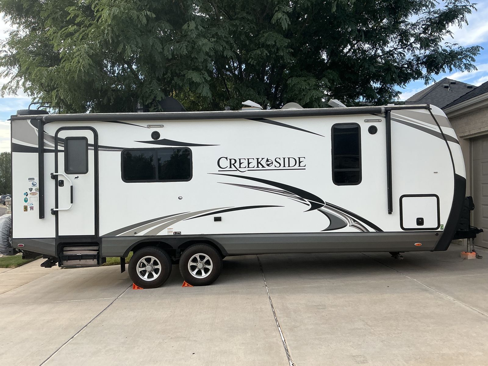 2017 24RKS Outdoor RV Creekside Trailer