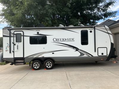 2017 24RKS Outdoor RV Creekside Trailer