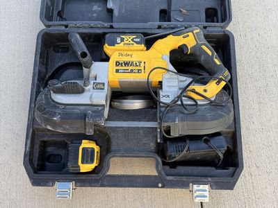 DCS374P2 Dewalt 20V 5” Max Deep Cut Band Saw Kit