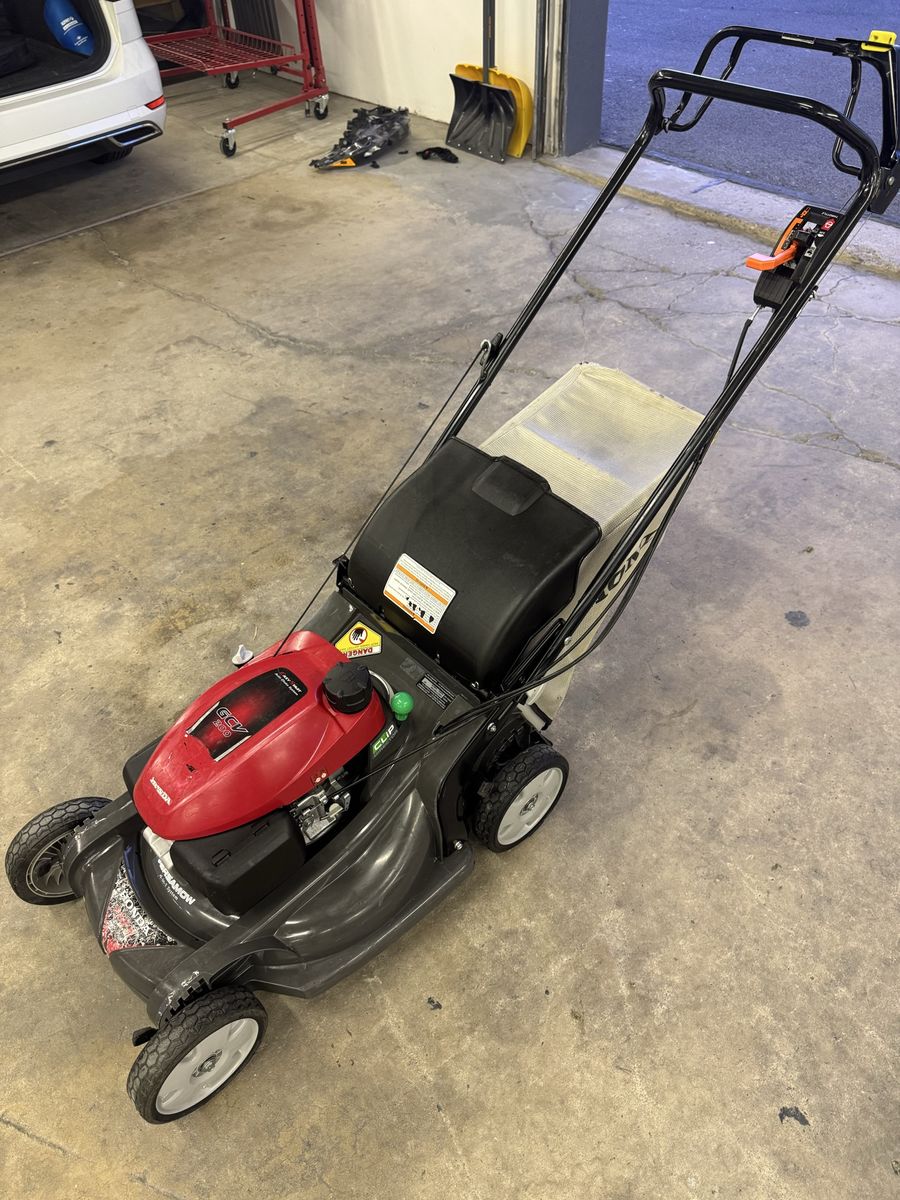 Honda Lawnmower HRX217K6HYAA