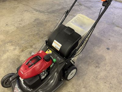 Honda Lawnmower HRX217K6HYAA