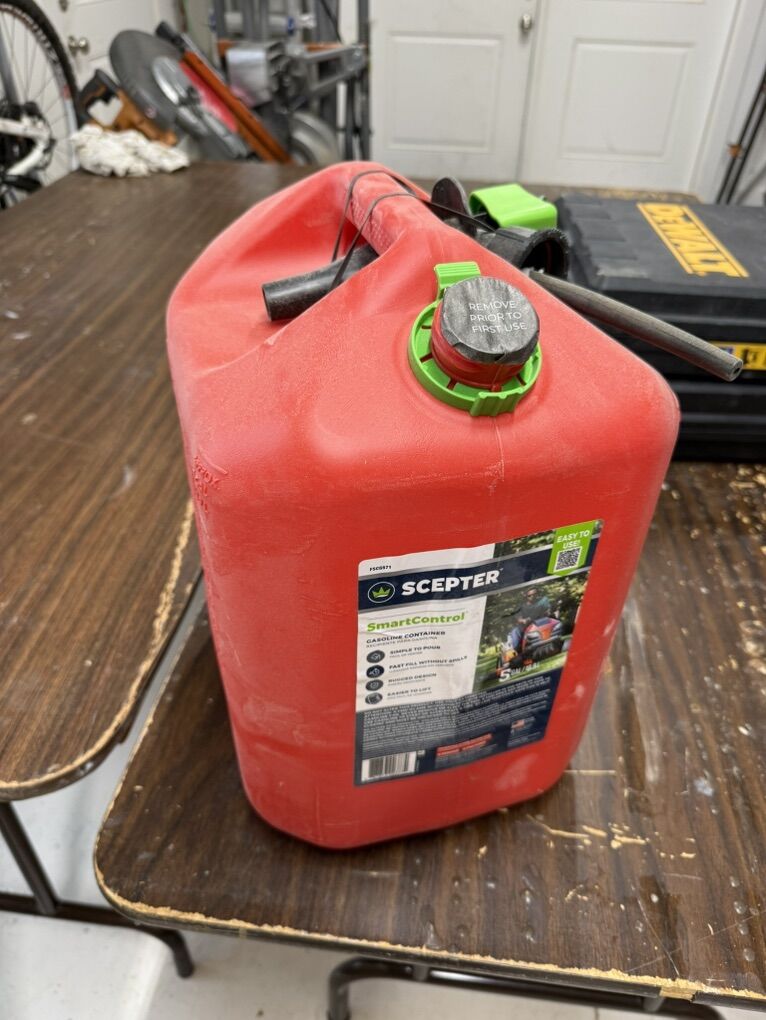 5 Gal Gas Can