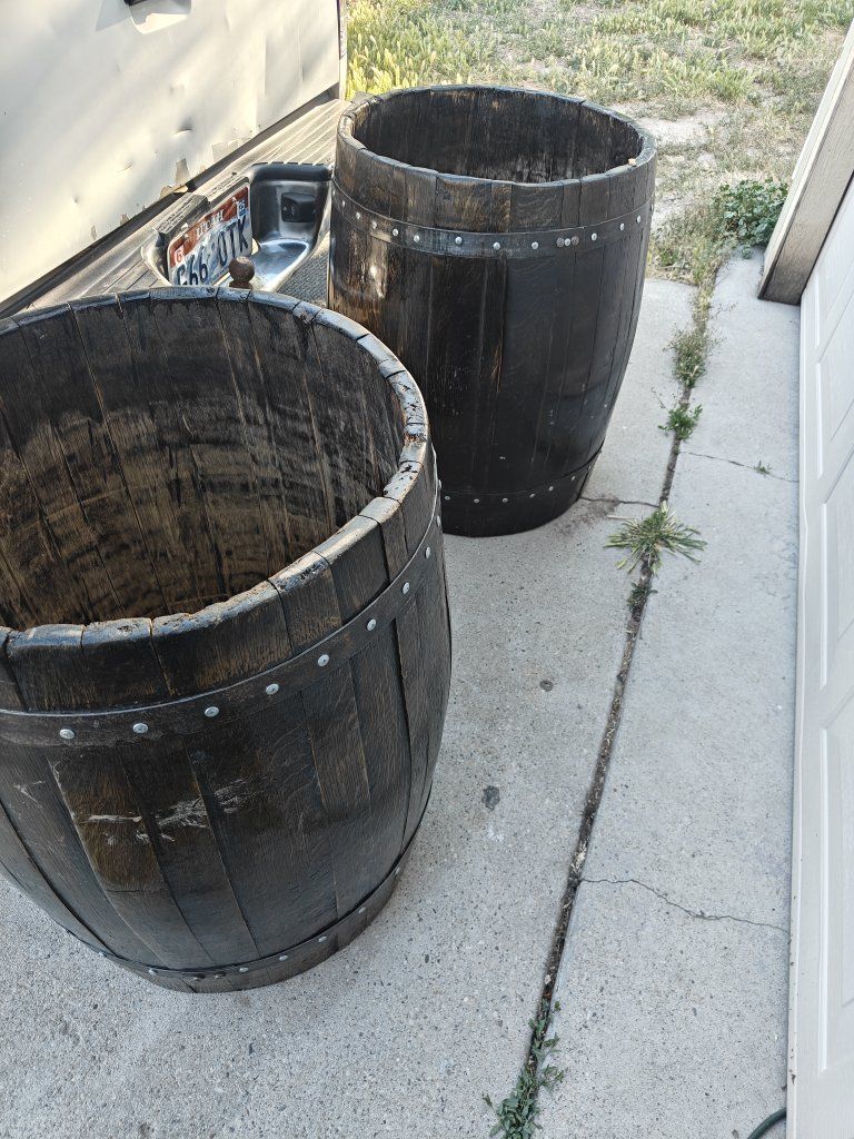 Main image 3