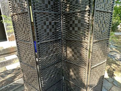 4-Panel Dark Brown Woven Wicker Room Divider Folding Privacy Screen