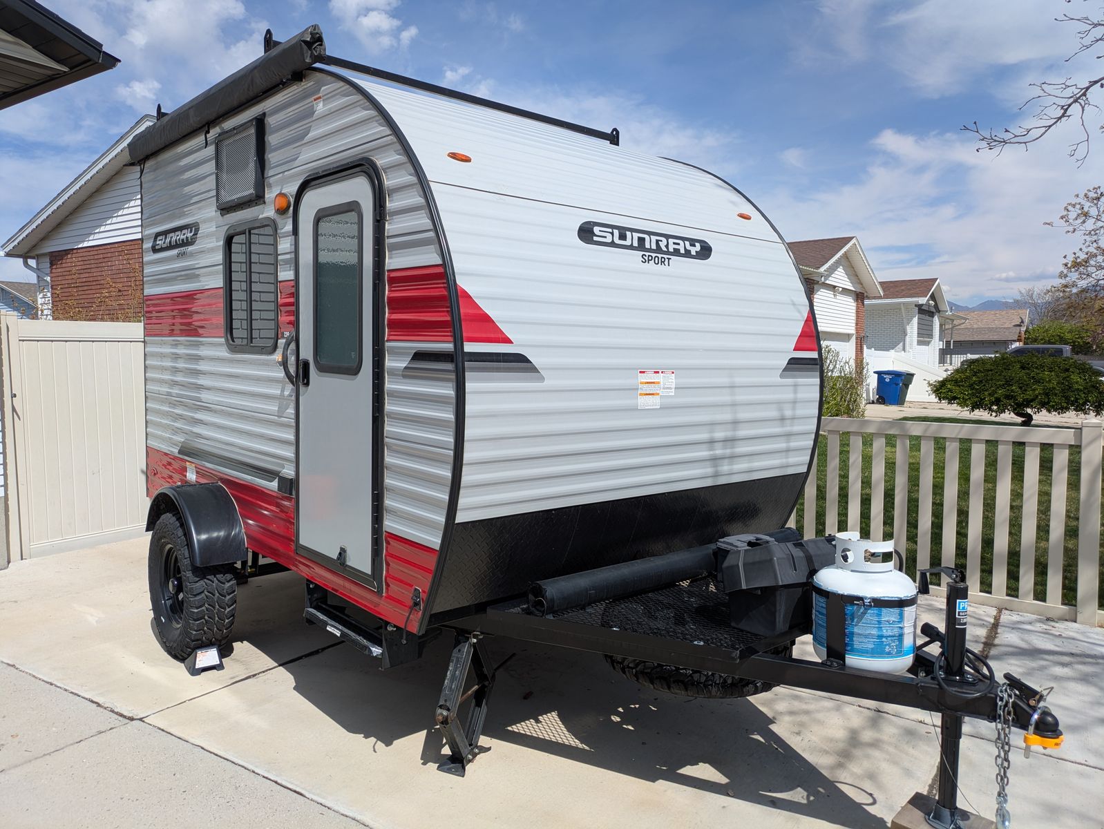 2024 Sunray 129 Sport travel trailer- very clean!