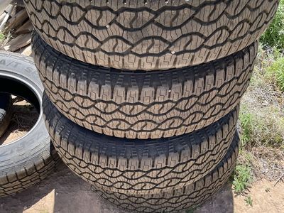Goodyear Wrangler Fortitude HT 275/65R18 116T Truck Tires - Set of 4