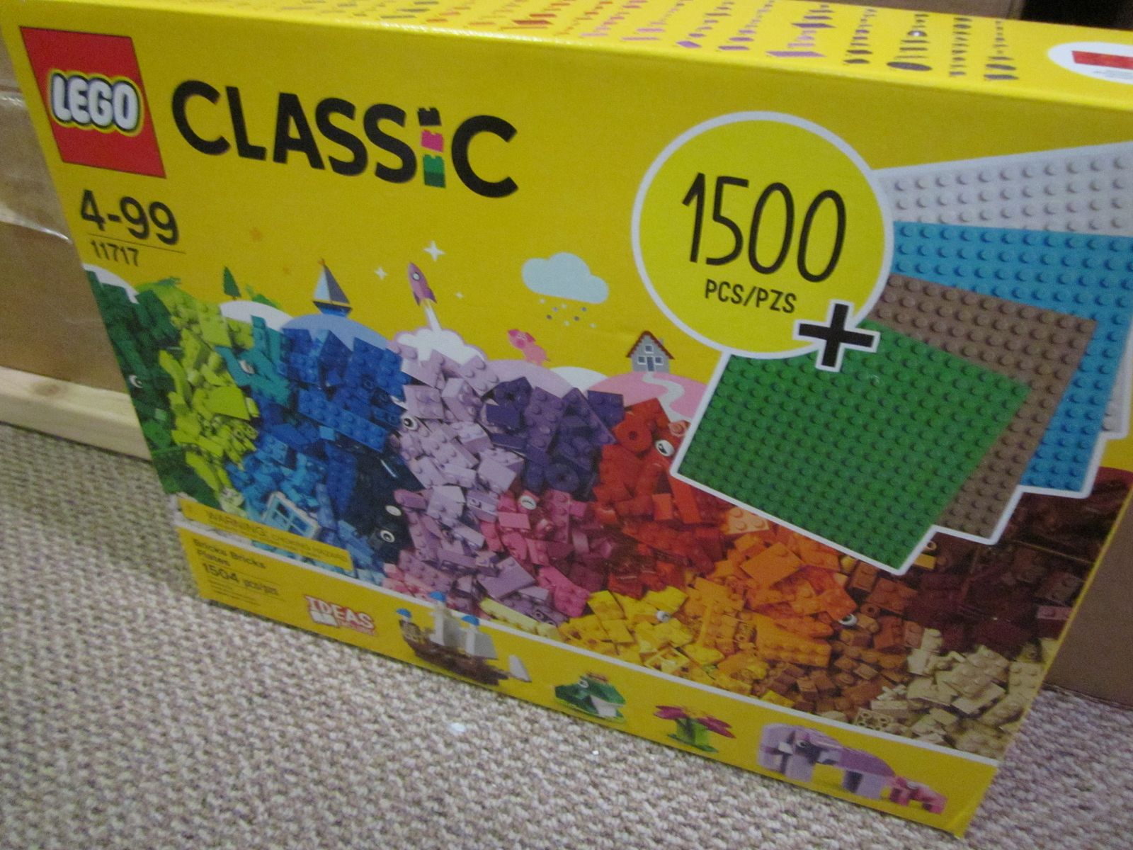 Lego 11717 Classic Bricks Box New Sealed
