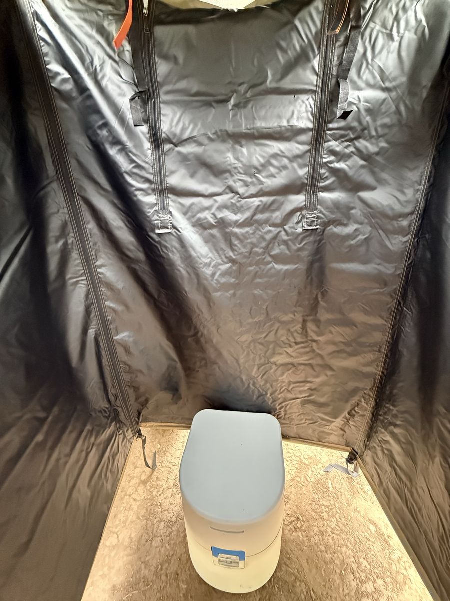 Main image 33