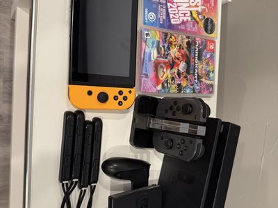 Nintendo Switch Bundle – Console, Dock, Controllers & Games