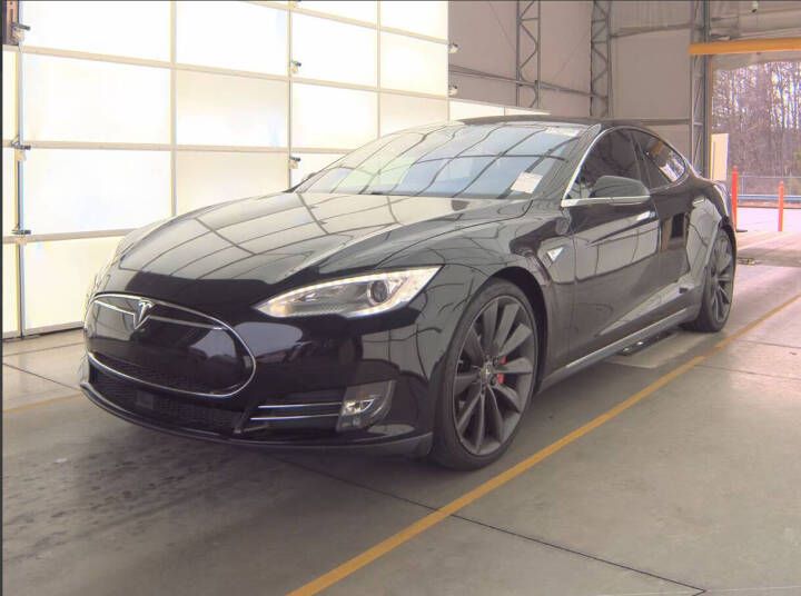 2015 Tesla Model S P85D