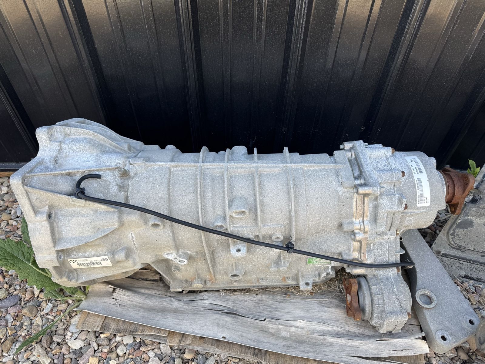 Bmw e46 325xi auto transmission-GM 8L90 Automatic Transmission.