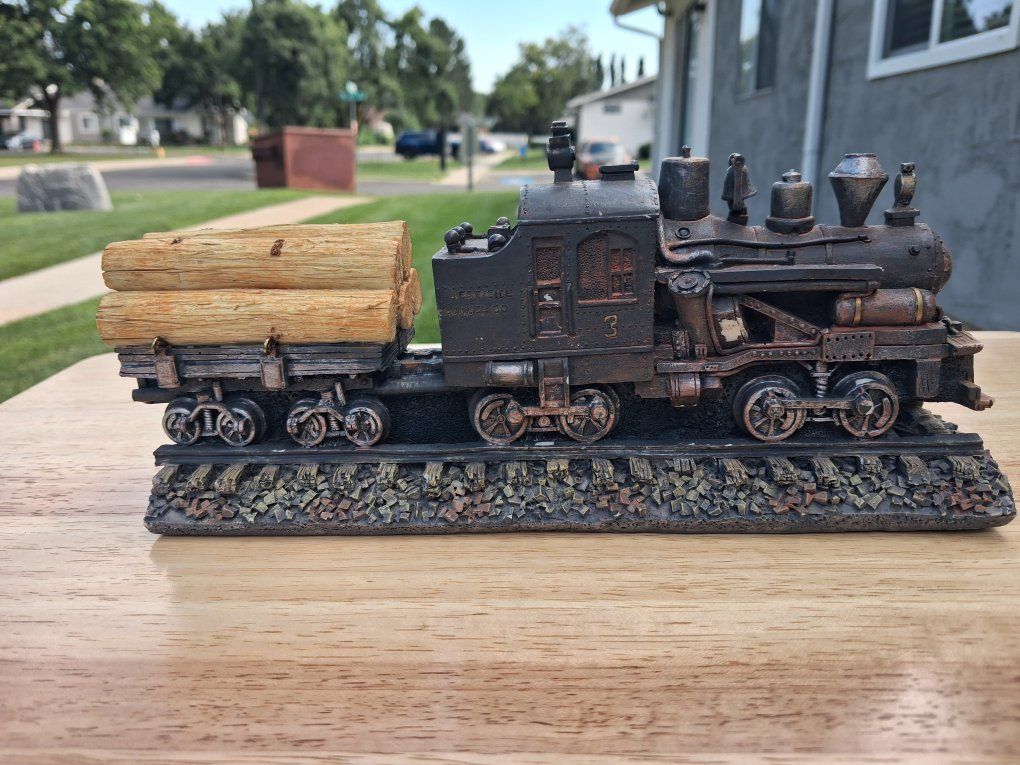 Vintage EE & CO. Collectible Train Engine with Log Car Decoration, Steam Locomotive Model