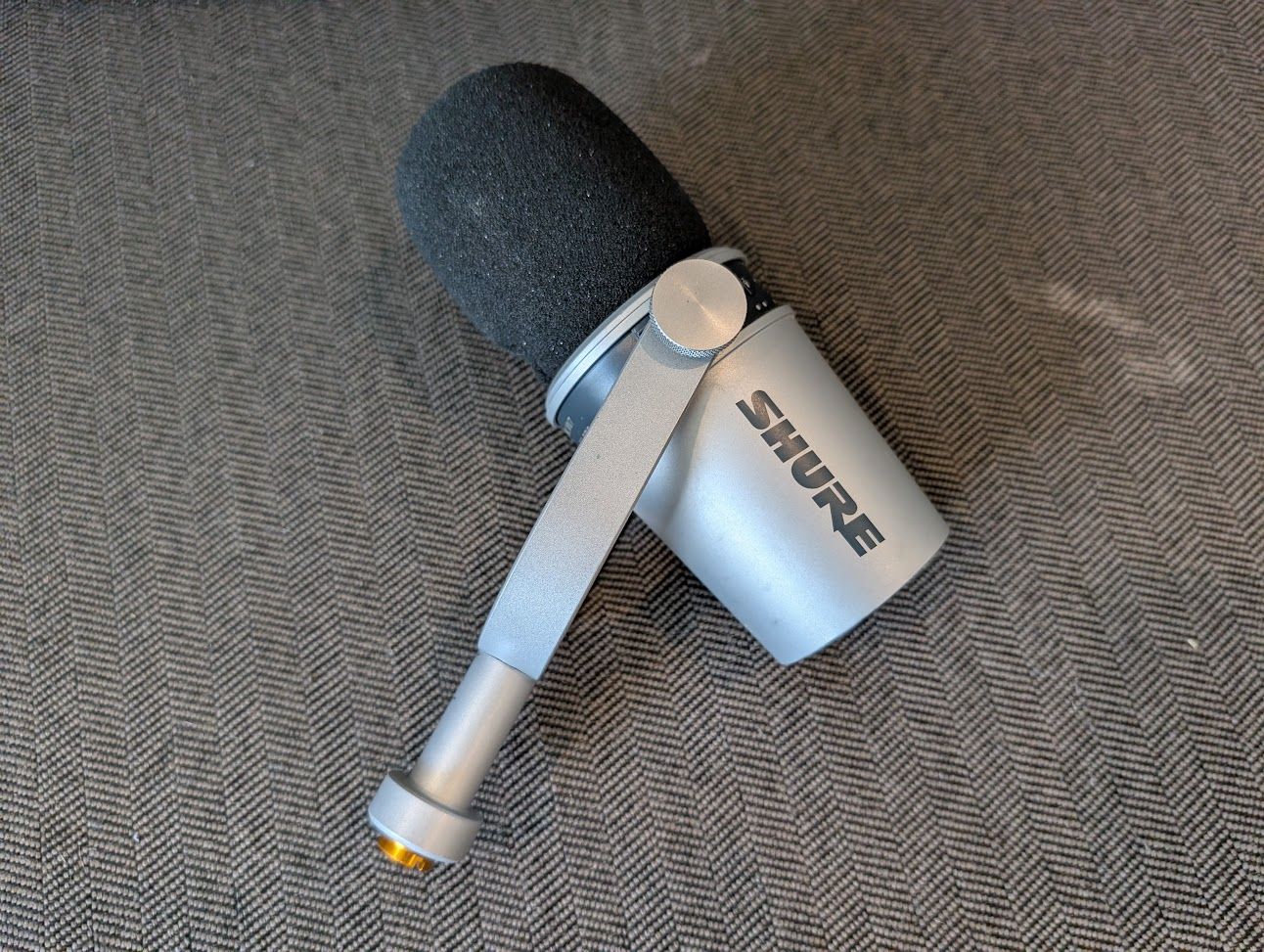 Shure MV7 USB or XLR Dynamic Vocal Microphone Perfect for Streaming, Podcasting, etc