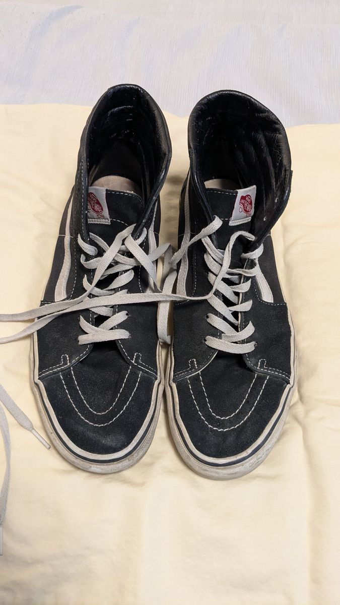 Vans Sk8-Hi High Top Sneakers Black/White Men's Size 11 Used Classic Distressed