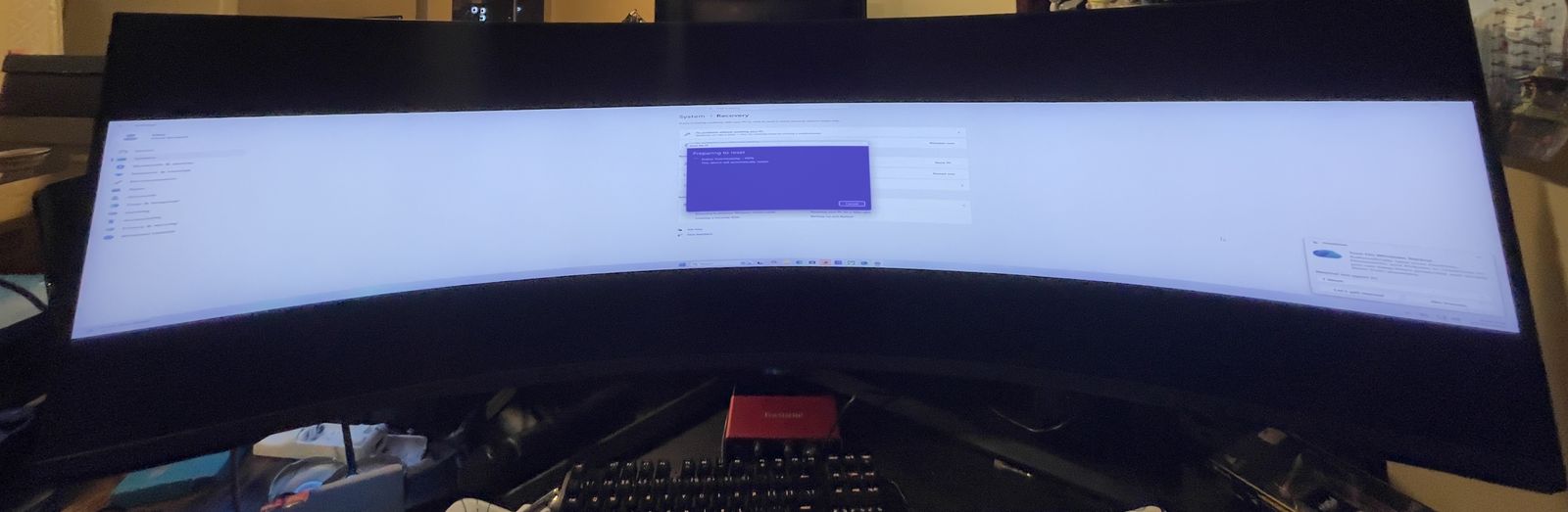 G9 57" Dual UHD Ultrawide Monitor 4k Odyssey