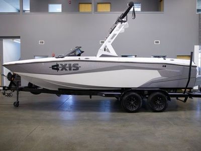 2025 Axis A225 Boats