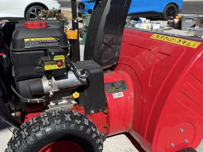 Heavy Duty Gas Snow Blower