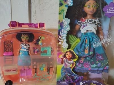 Encanto Mirabel Disney Toyset