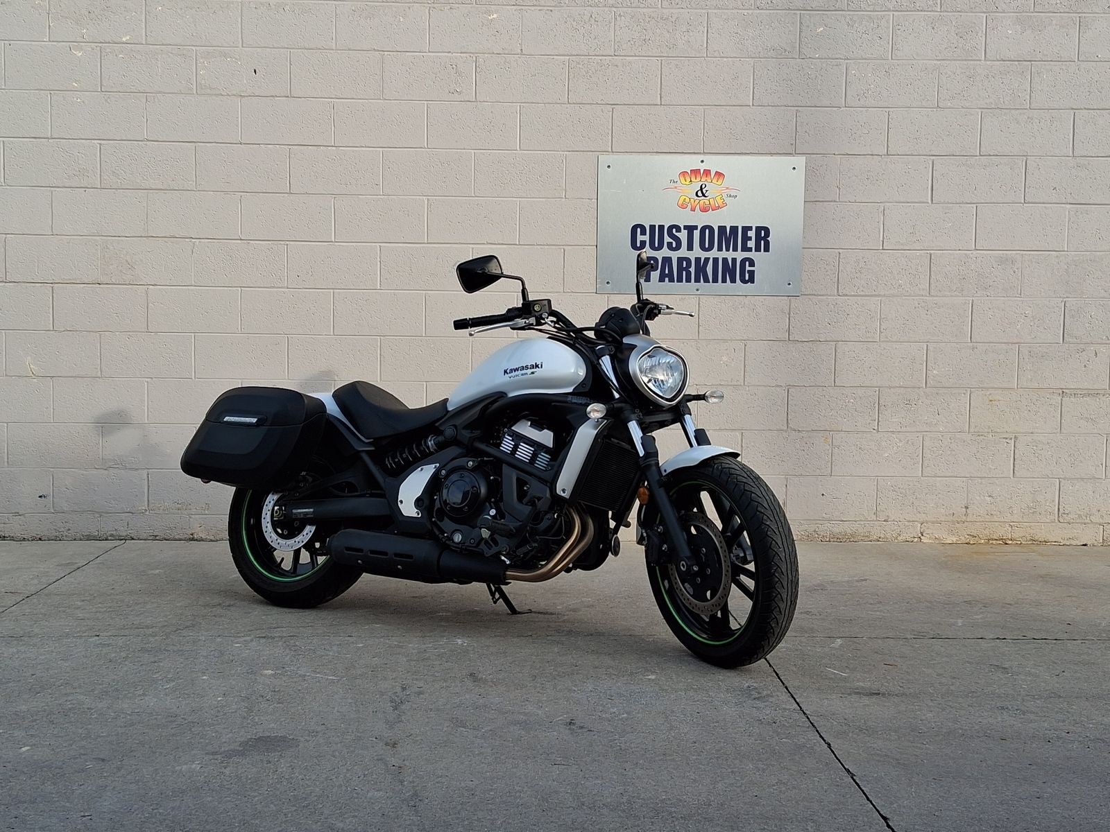 2015 Kawasaki EN650AFF Vulcan S (White)