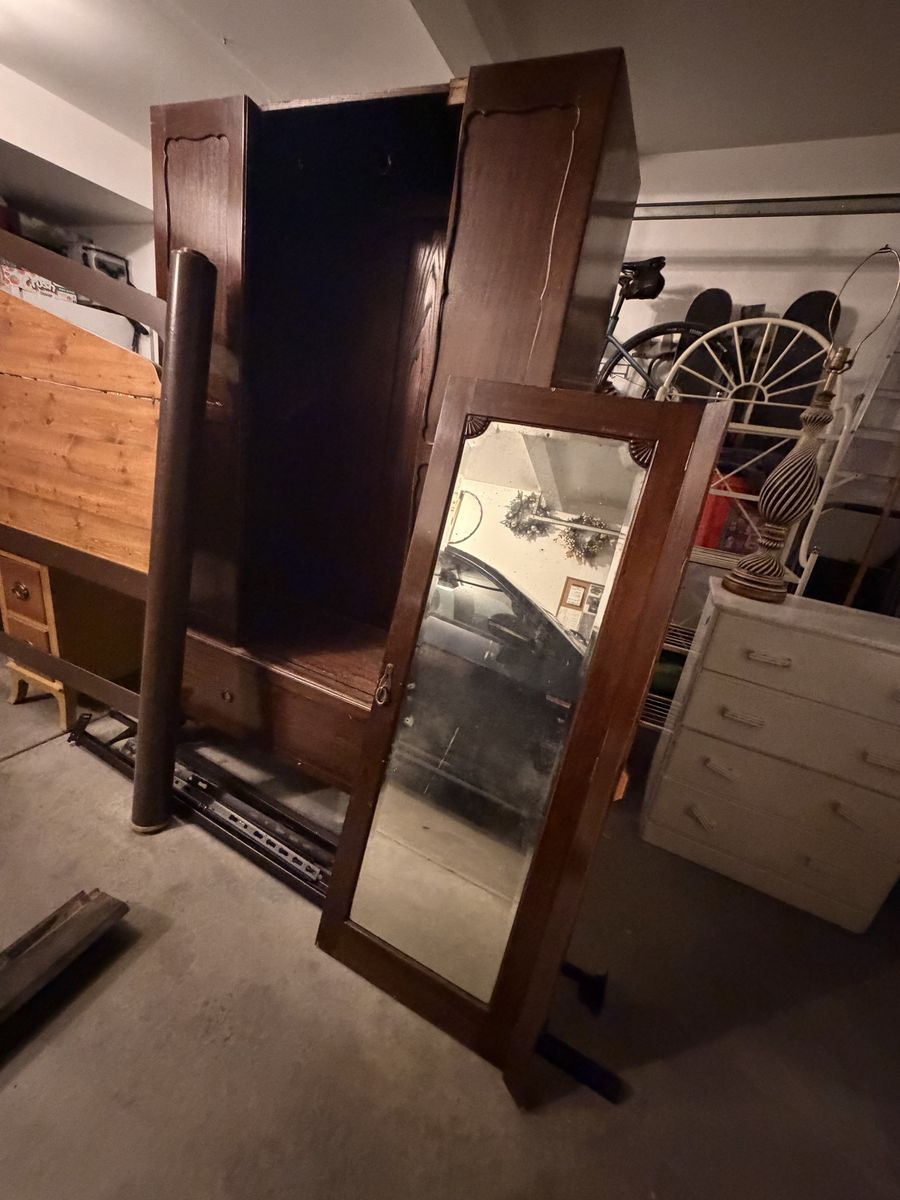 Main image 3