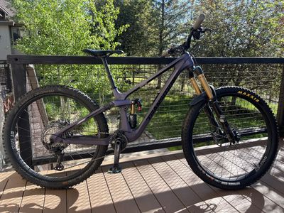 Transition Spire Carbon Medium