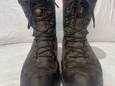 Cabela’s Meindl Men’s 10.5EE Goretex Hunting Boots