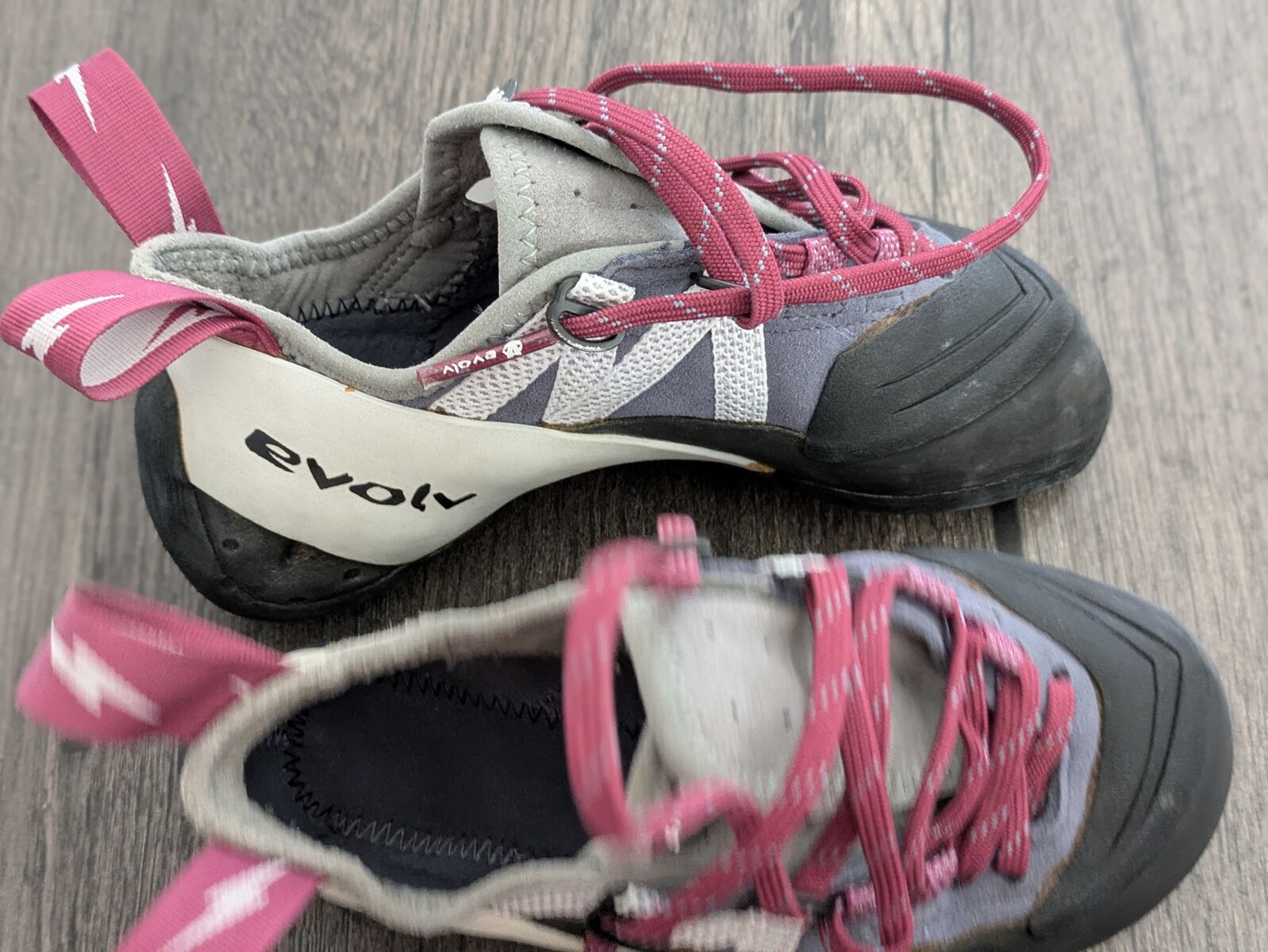 Evolve Shaman LV lace up climb shoes size 5M/6W/37EU, Like New