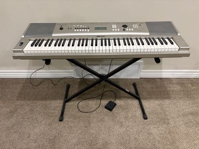 Yamaha YPG-235 76-Key Portable Digital Grand Piano Keyboard w/ Graded Soft-Touch, Stand & Pedal