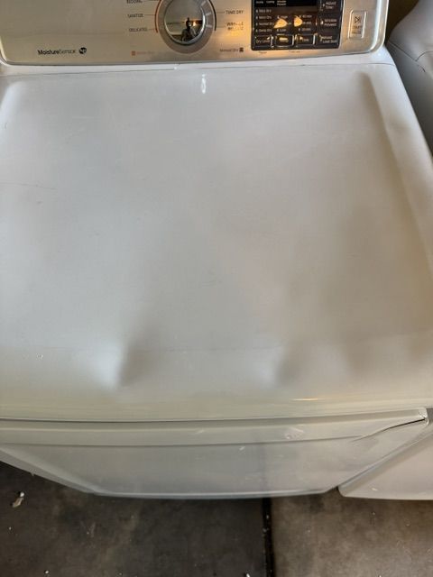 Main image 9