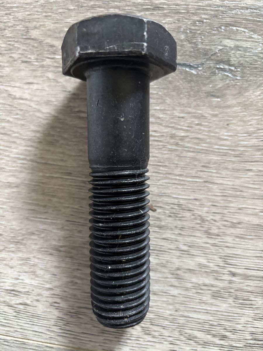  % Hex Bolts Black 4-1/2 inch x 1 inch B7, BY