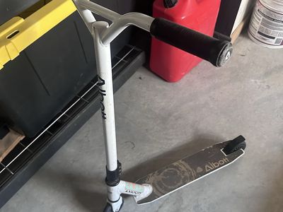 Albott Stunt Scooter White & Black, Razor Blue Scooter - Pair of Used Kick Scooters