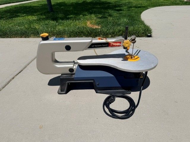 Ryobi 16” Variable Speed Scroll Saw MODEL SC164VS