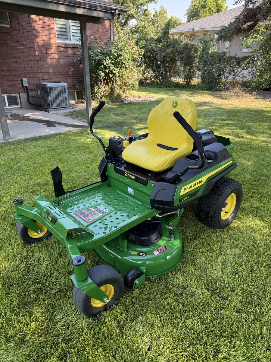 John Deere 315 E