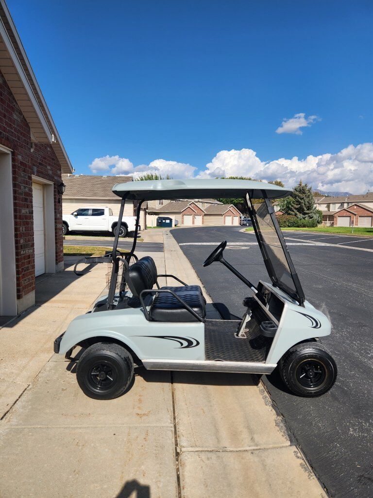 Golf cart