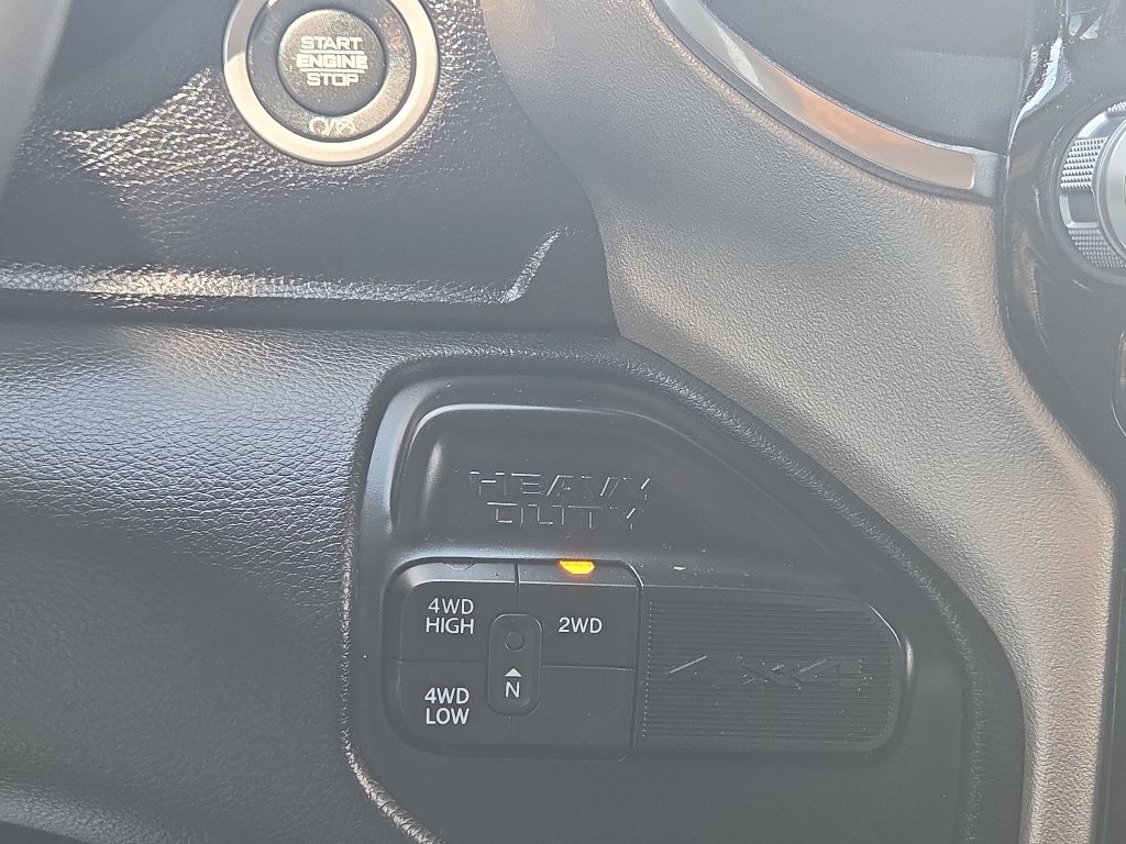 Main image 17