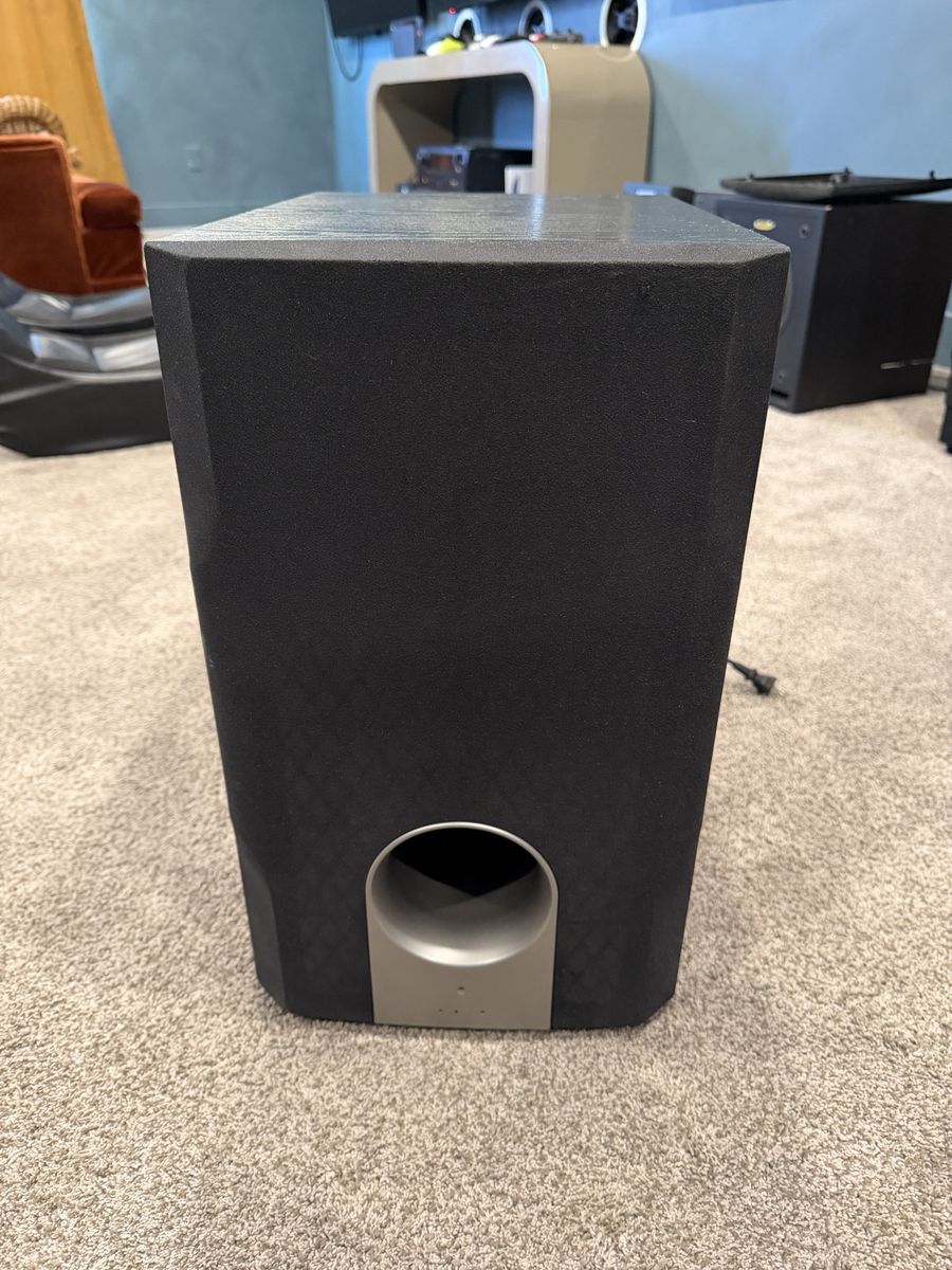 Onkyo SKW-540, a 140W powered subwoofer