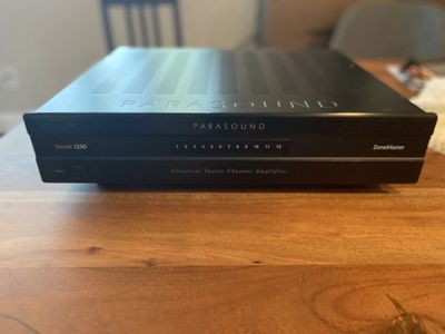 Parasound ZM12 Amplifier