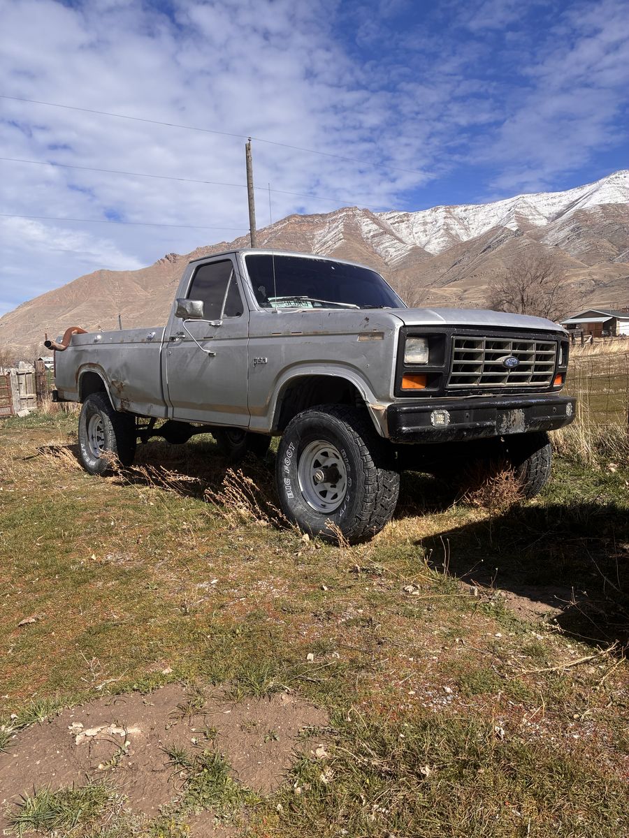 1983 FORD F150 XLT