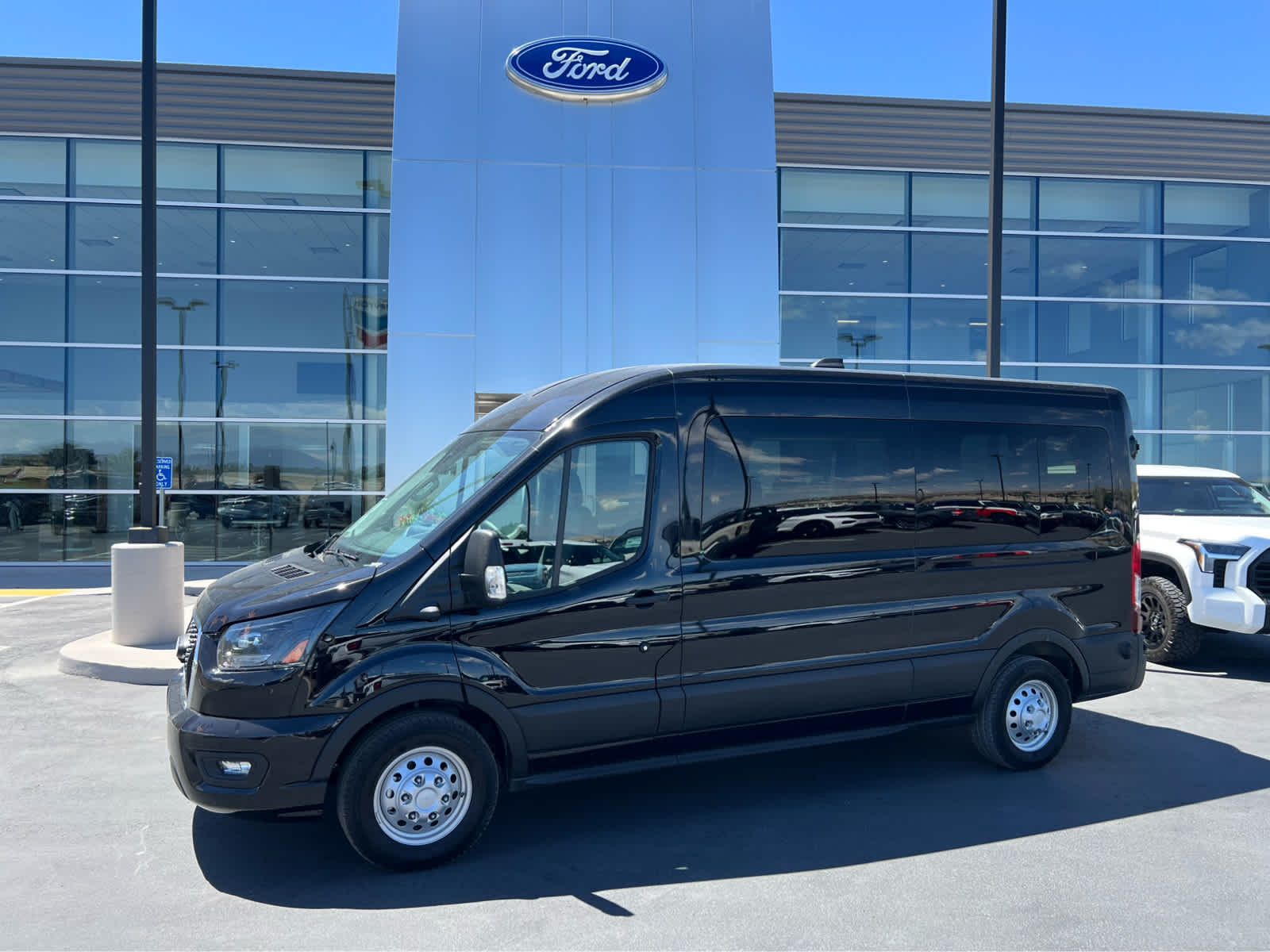 2026 Ford Transit 350 XLT