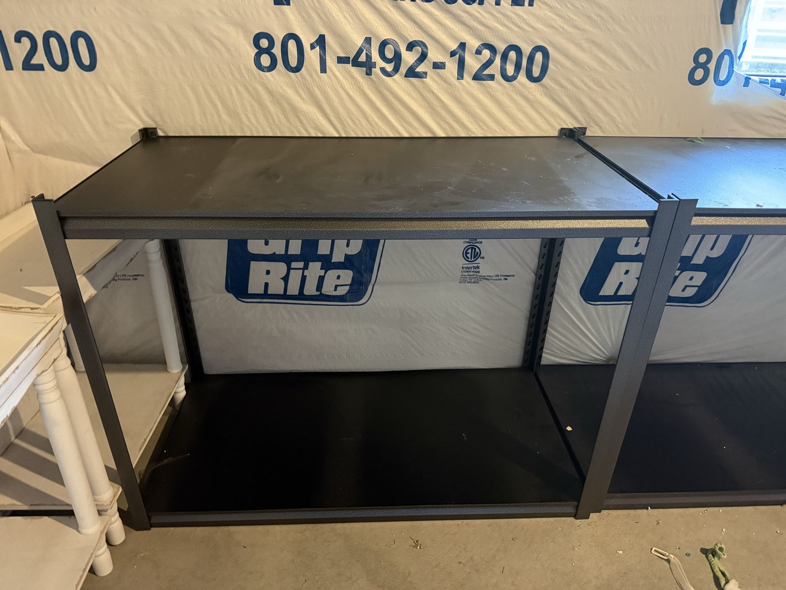 Storage shelf