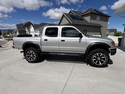 2004 TOYOTA TACOMA V6