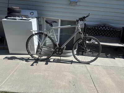 Novara Forza Road Bike