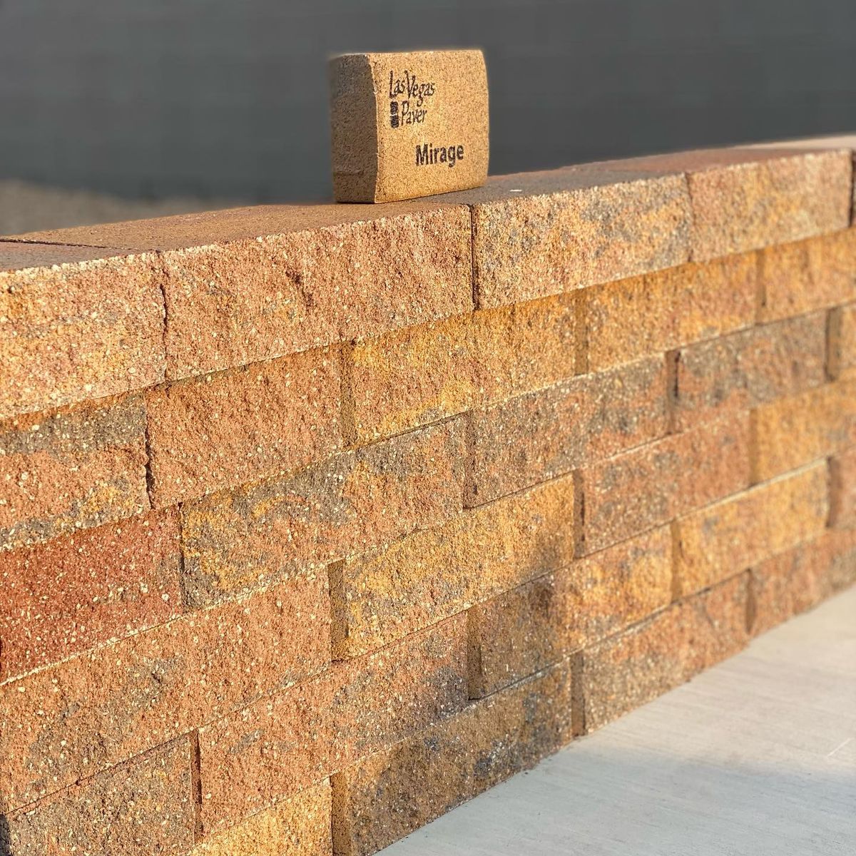 MIRAGE RETAINING WALL BLOCKS 6x4x16