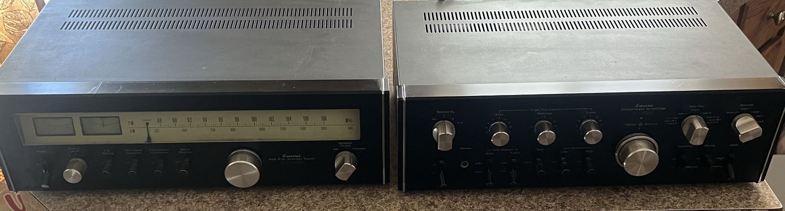 Sansui TU-7900 AM/FM Stereo Tuner & AU-6900 Integrated Amplifier Vintage Set