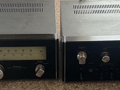 Sansui TU-7900 AM/FM Stereo Tuner & AU-6900 Integrated Amplifier Vintage Set