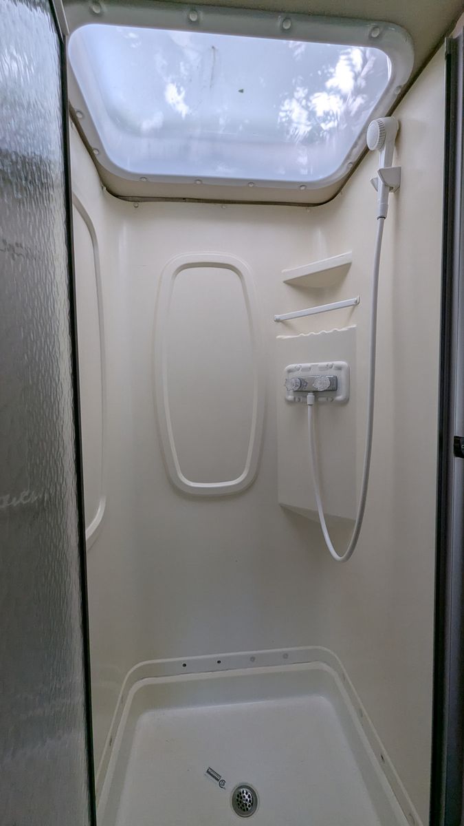 Main image 10