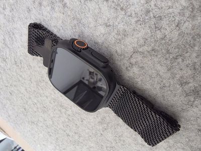 Apple Watch Ultra 3 — Black Titanium & Ceramic