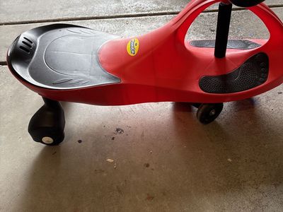 Swing Car for sale. Like new.